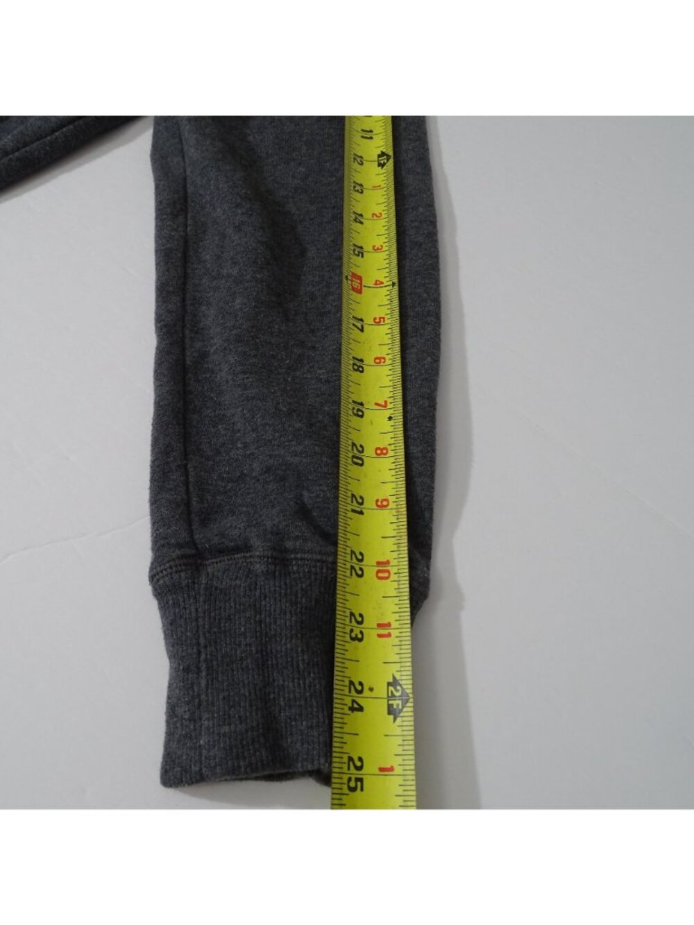 Under Armour Hoodie Pullover Sweatshirt Size M Gray Fleece Streetwear Athleisure - Picture 8 of 9